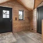 Gandalv 8p With Sauna Hot Tub Station touristique