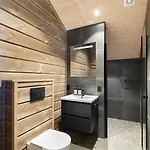 Gandalv 8p With Sauna Hot Tub * Vradal