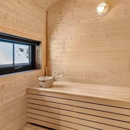 Gandalv 8p With Sauna Hot Tub Vradal
