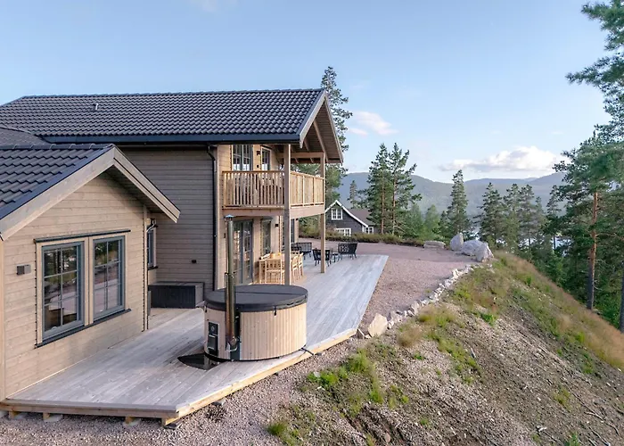 Gandalv 8p With Sauna Hot Tub